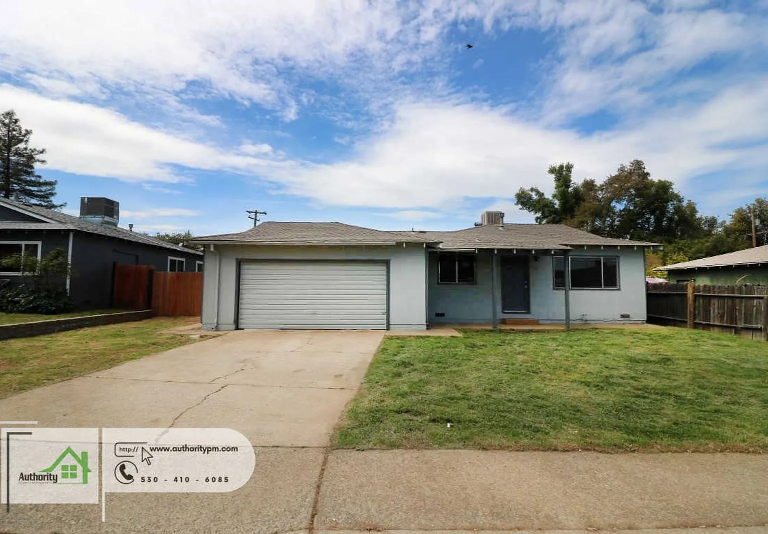4 bed, 2.0 bath, 1176 sqft, $1,895 — Photo 2