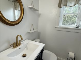 255 E Main St APT 2, Westminster, MD 21157