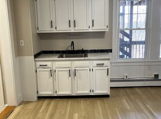 248 Rantoul St, Beverly, MA 01915