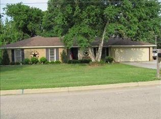 338 Iris Dr, White Oak, TX 75693