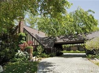 32371 Lake Pleasant Dr, Westlake Village, CA 91361