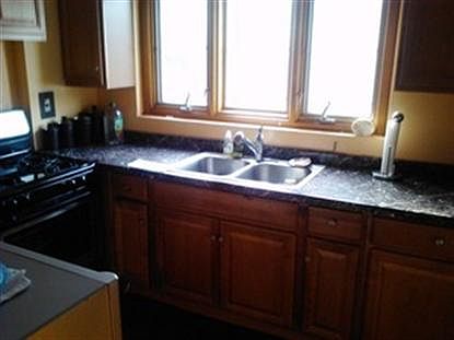 3rd image of 1140 W Lunt Ave APT 3A