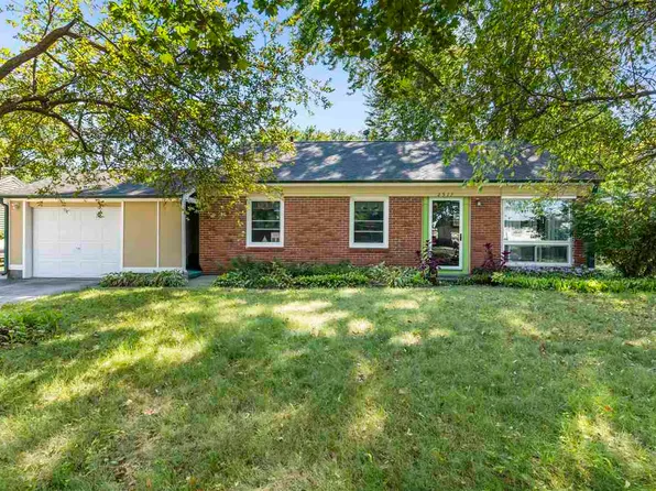 2517 Wayne Ave, Iowa City, IA 52240
