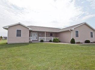 2429 Sunflower Rdg, Muscatine, IA 52761