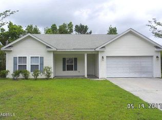 2 Applemint Ln, Beaufort, SC 29906