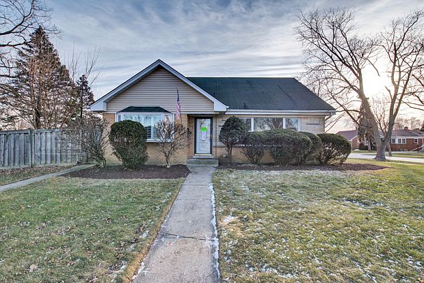 1st image of 1601 Heidorn Ave