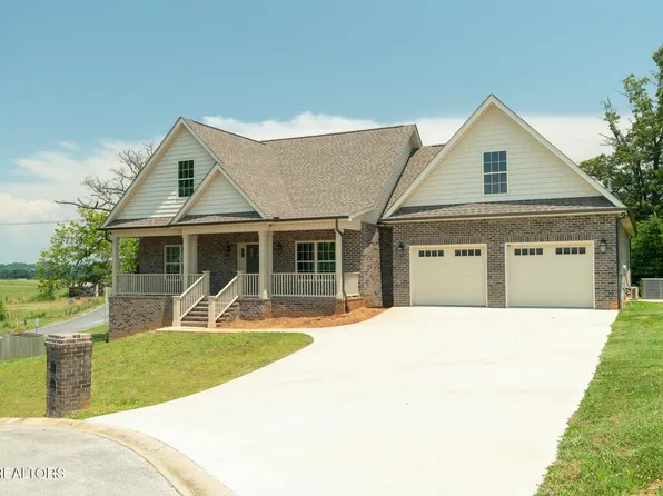 1520 Rosewood Dr, Sevierville, TN 37876