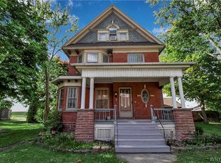 128 56th St, Niagara Falls, NY 14304