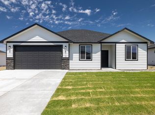 8413 Silver Mound Dr, Pasco, WA