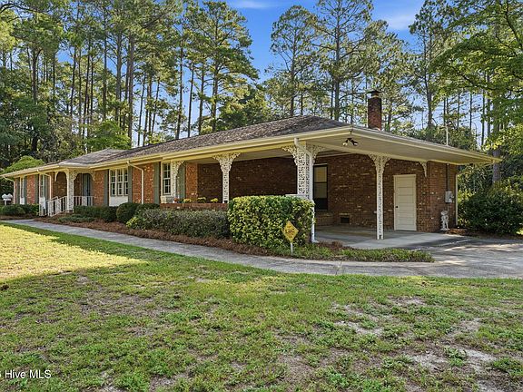 3rd image of 12421 Appin Road