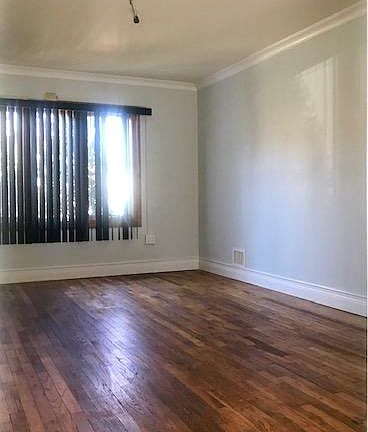 3rd image of 61 Endor Ave
