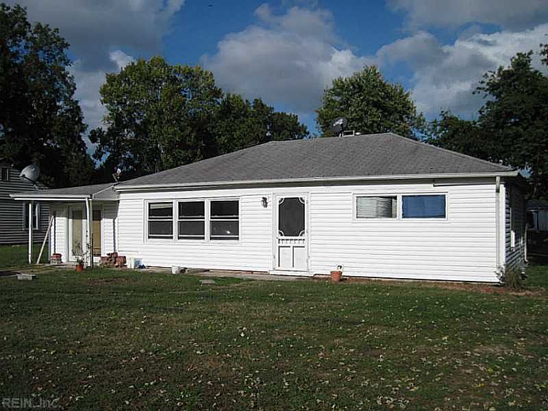 1st image of 9 Cottage Ln
