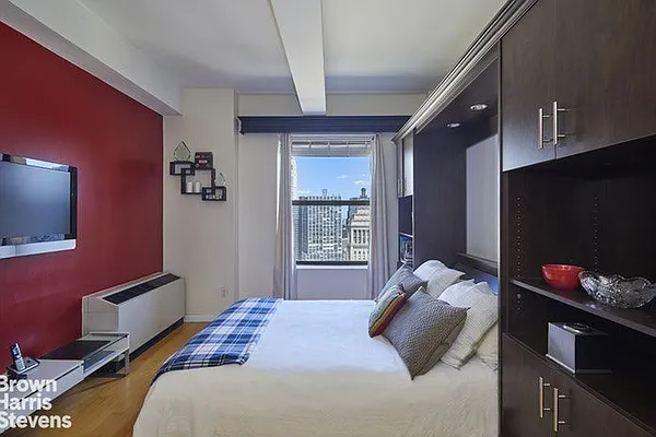 Rented by Brown Harris Stevens | media 14