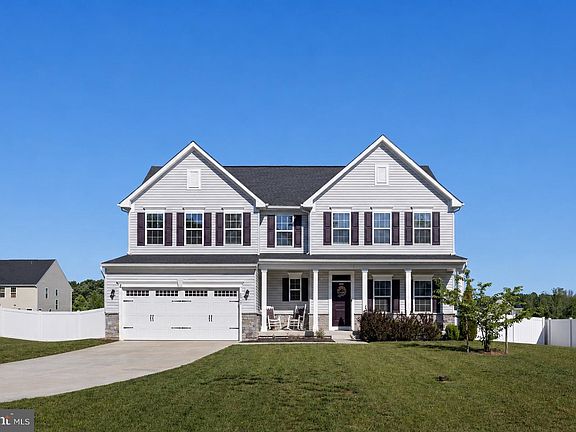 3rd image of 8402 Chiswell Ct