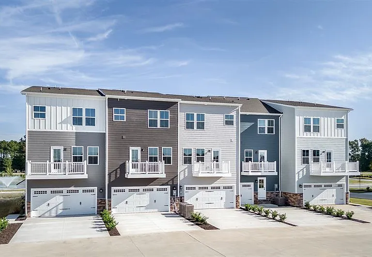208 Fost Blvd #208 — Photo 29