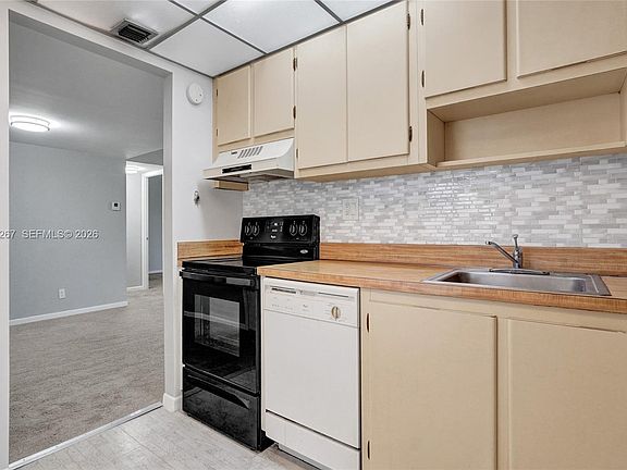 5th image of 7850 W McNab Rd APT 210