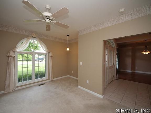 2nd image of 186 Berringer Dr