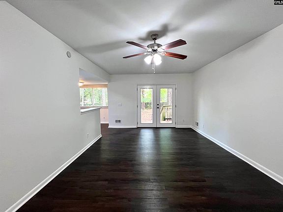 3rd image of 140 Forest Fern Rd