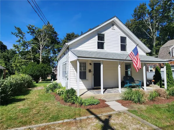 57 Melrose Ave, Jamestown, RI 02835