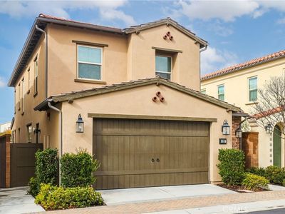 133 Globe, Irvine, CA, 92618