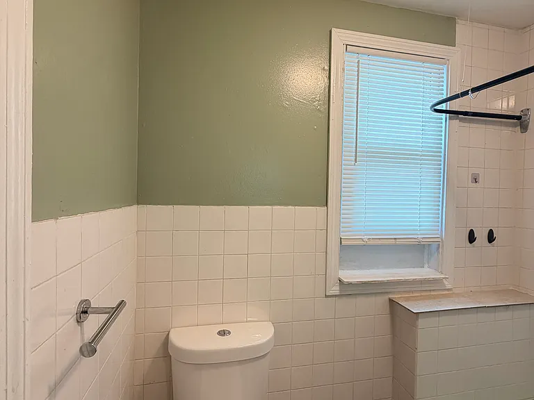 2312 E Main St #3 — Photo 8