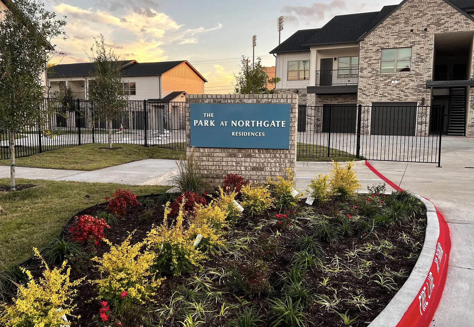 Northgate Apartments — Photo 1
