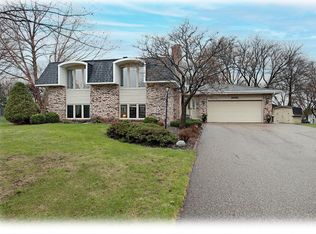 3665 Union Terrace Ct N, Plymouth, MN 55441