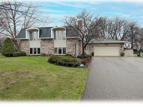3665 Union Terrace Ct N, Plymouth, MN 55441