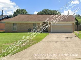 4640 Glen Oaks Cir, Beaumont, TX 77708