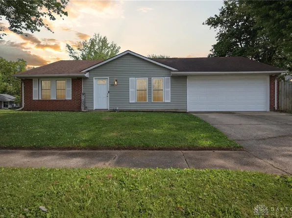 338 Pagett Dr, Germantown, OH 45327