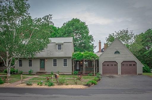 1st image of 12 Shandel Dr