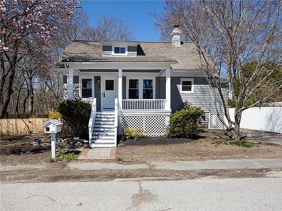 2nd image of 11 Atlantic Ave