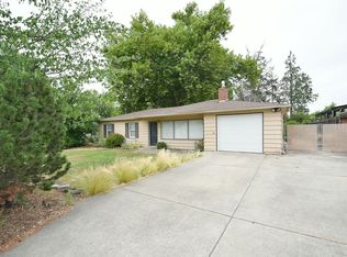 1511 Crown Ave, Medford, OR