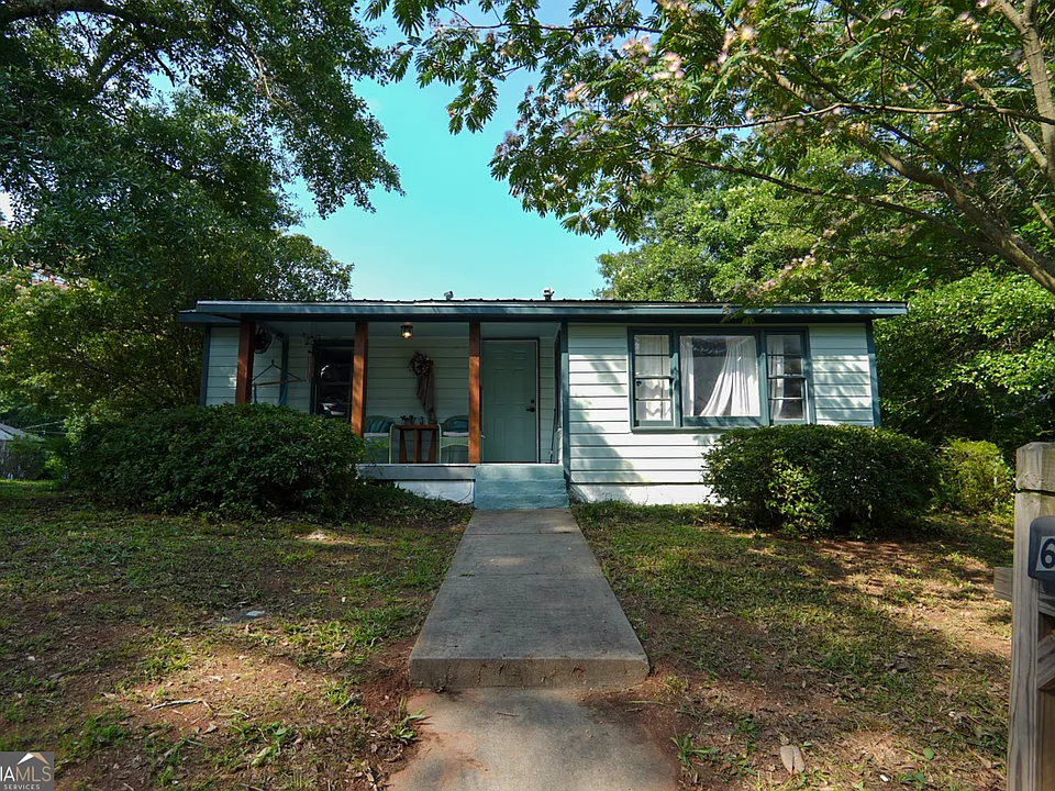 665 Branch St