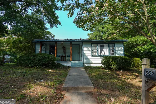 665 Branch St Photo 1