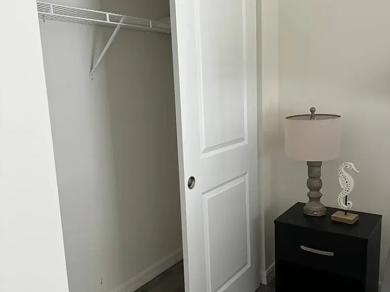 1618 NW 5th Pl #1618 — Photo 28
