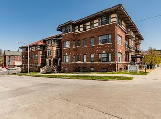 3871 Farnam St APT 2, Omaha, NE 68131