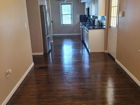2nd image of 1368 Galloway Rd