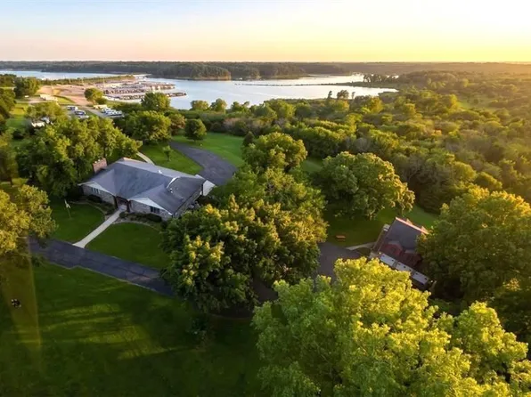 6257 W Lake Rd #6261, Ozawkie, KS 66070