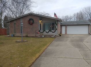 50223 Anders St, Chesterfield, MI 48047