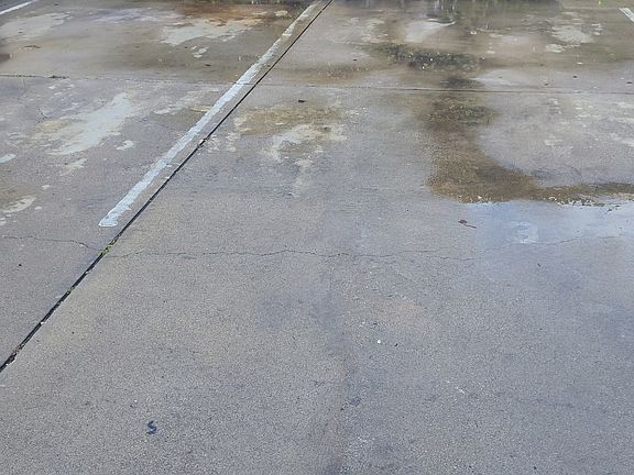 5th image of 9605 San Antonio Ave #E