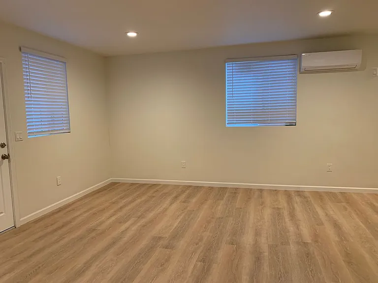 7847 Beck Ave — Photo 5