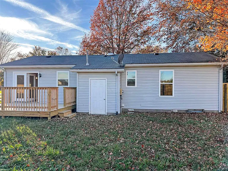 1248 Derek Dr — Photo 23