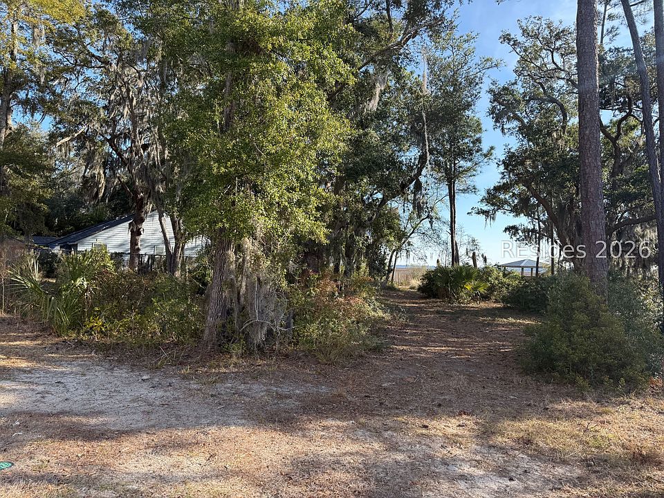 1st image of 1 Shallowbrook Ln