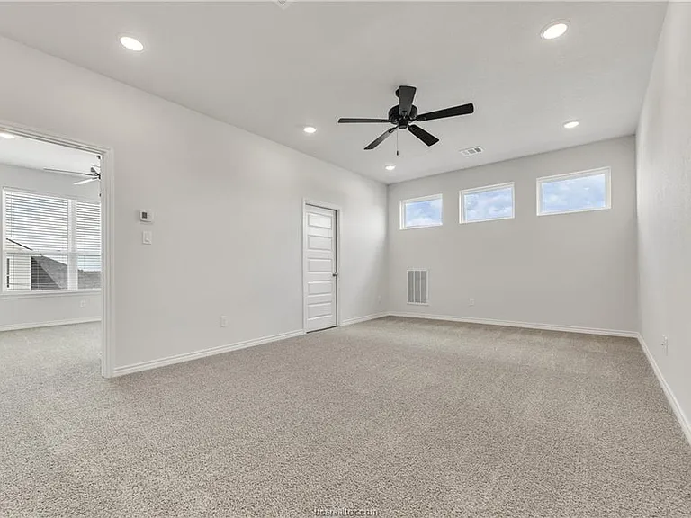 2545 Leyla Ln — Photo 21