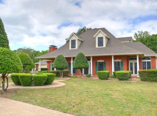 148 Robins Ln, Combine, TX 75159