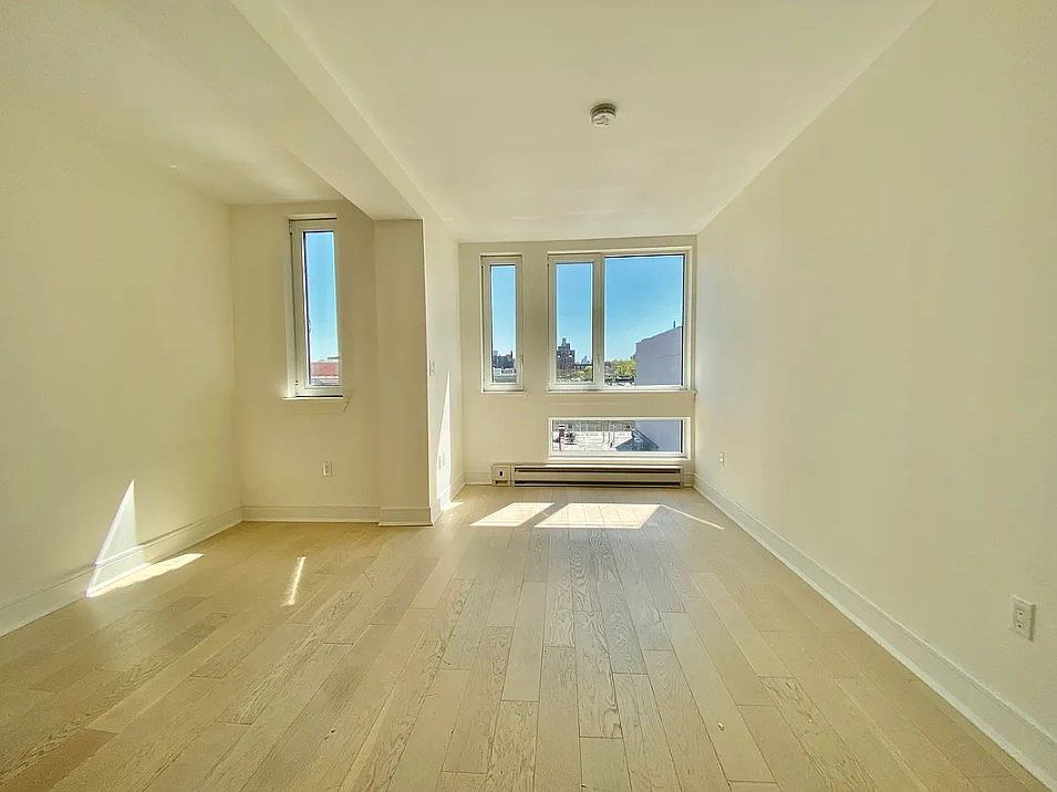 1st image of 306 W 142nd St #3A