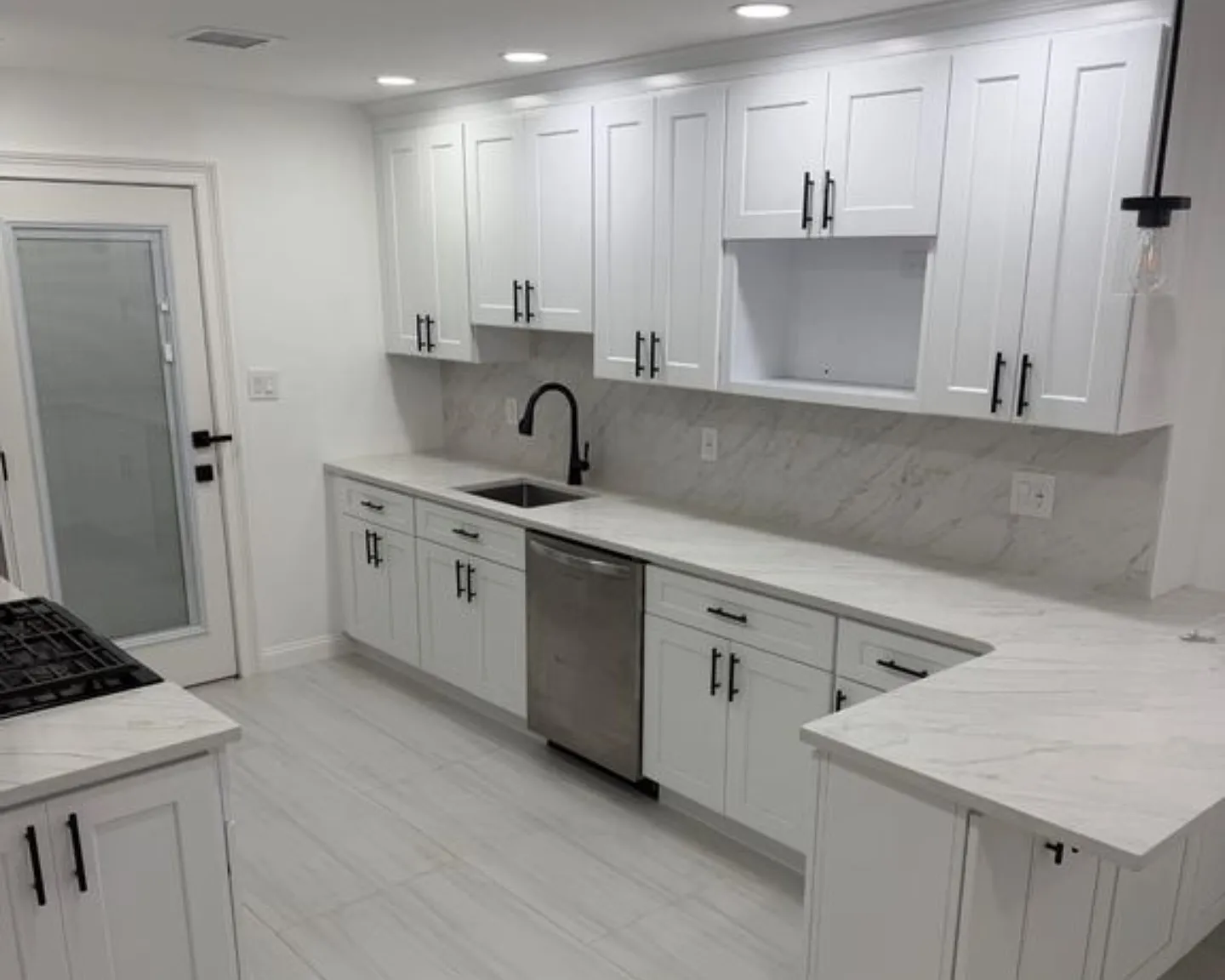 3 bed, $3,700 — Photo 1