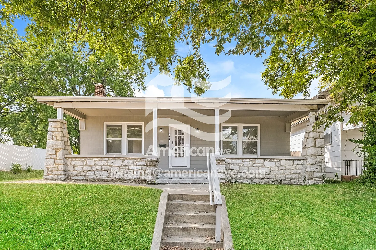 5212 Heege Rd photo 1