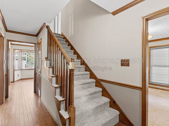 3rd image of 3791 Winchester Trl